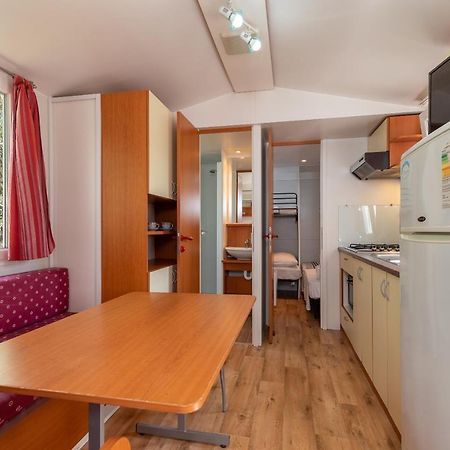 'Olive Grove' Camping House-Near The Beach Divulje Buitenkant foto