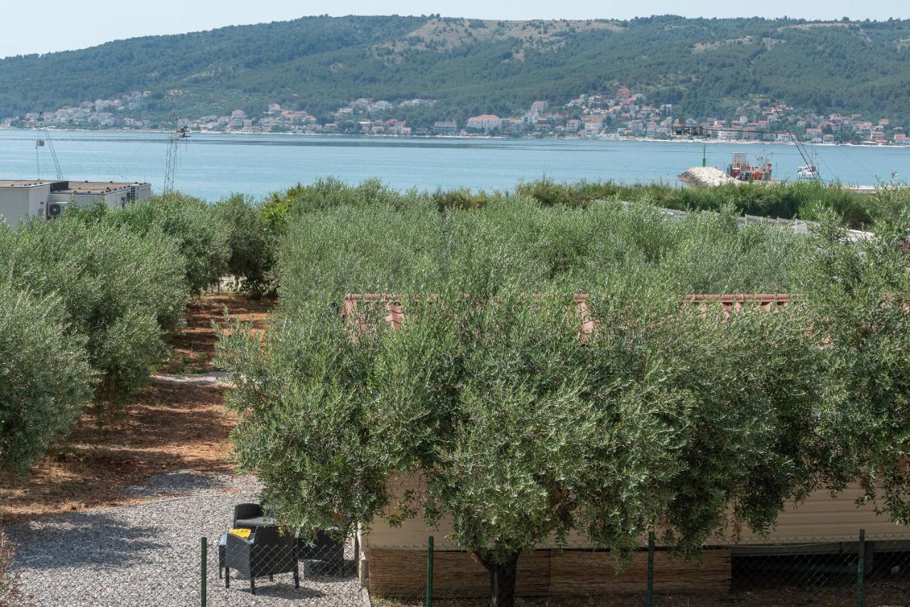 'Olive Grove' Camping House-Near The Beach Divulje Buitenkant foto